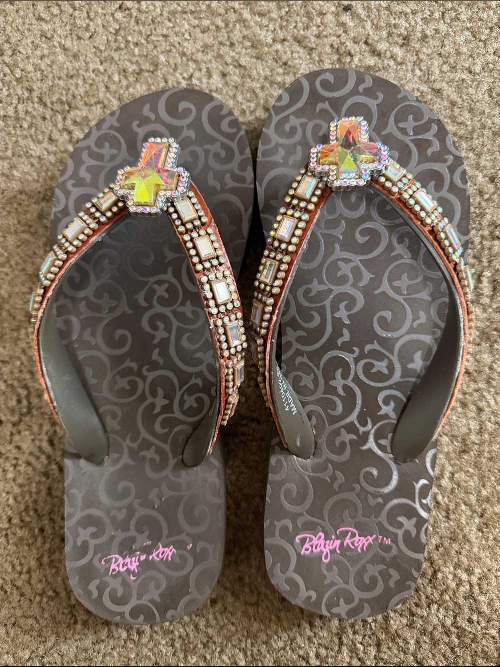 Blazin Roxx Brown Jeweled Strap Flip Flops for Women